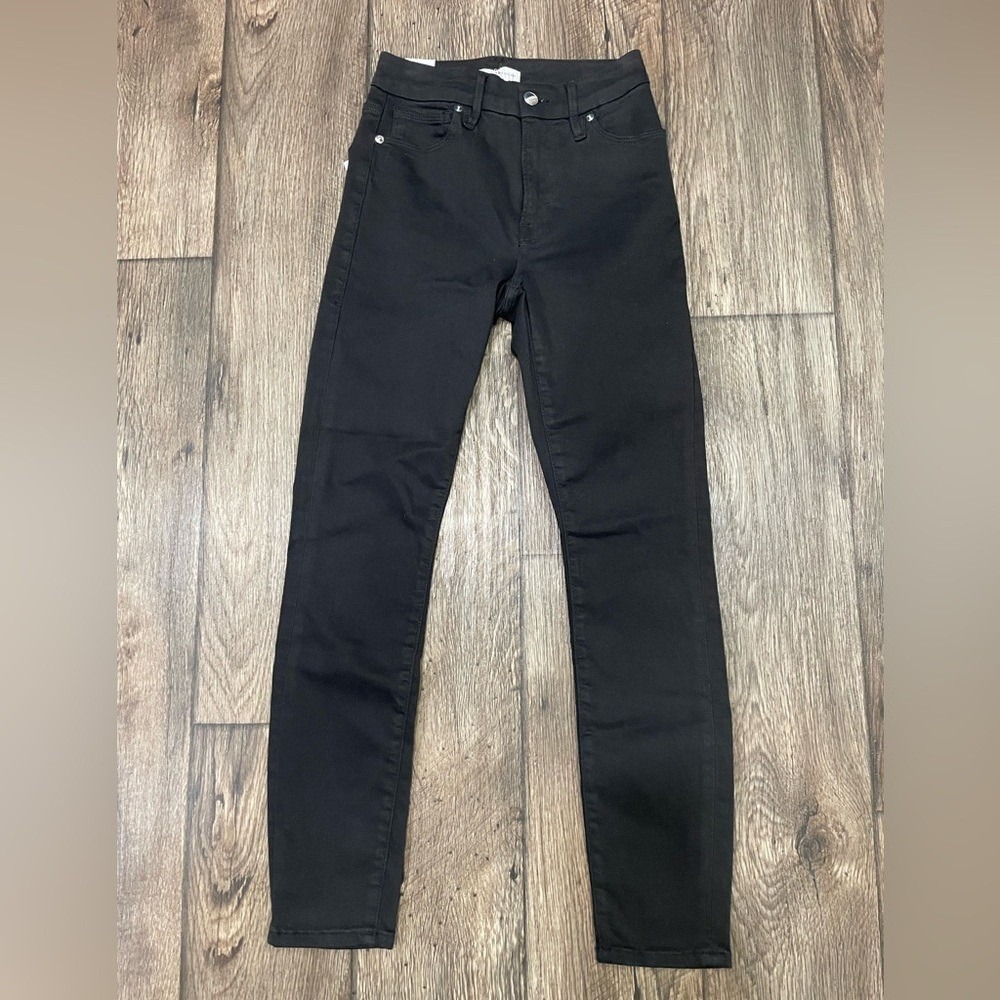 Good American Good Legs Crop Jeans Black NEW SZ 00